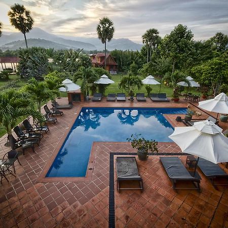 Villa Vedici Kampot Exteriör bild
