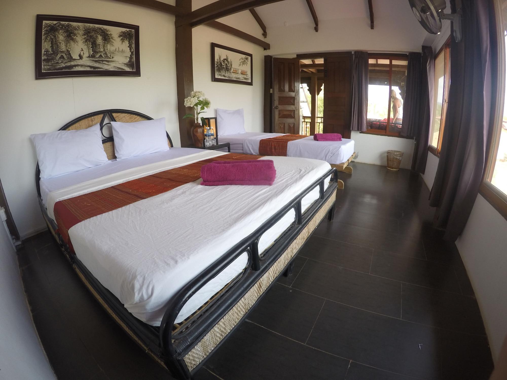 Villa Vedici Kampot Exteriör bild